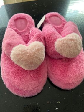 Auden Pink Plush Slippers with Blush Heart Accent